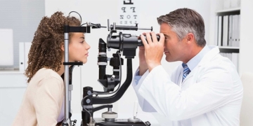 Was ist Astigmatismus? Ursachen, Symptome und Behandlung