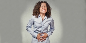 Bauchschmerzen: Ursachen, Arten, Hausmittel und Behandlung